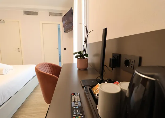 Hotel Miratorre Superior 3*